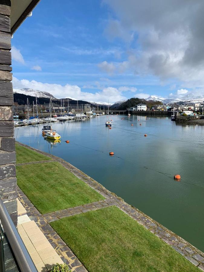 Portmadog, Oakley Wharf Apartment Porthmadog Luaran gambar