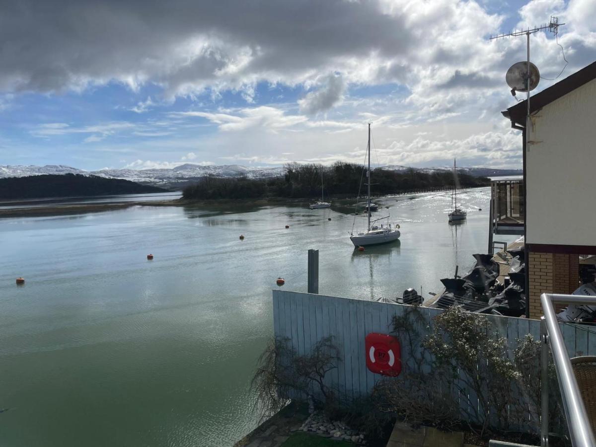 Portmadog, Oakley Wharf Apartment Porthmadog Luaran gambar