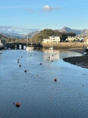 Portmadog, Oakley Wharf Apartment Porthmadog Luaran gambar